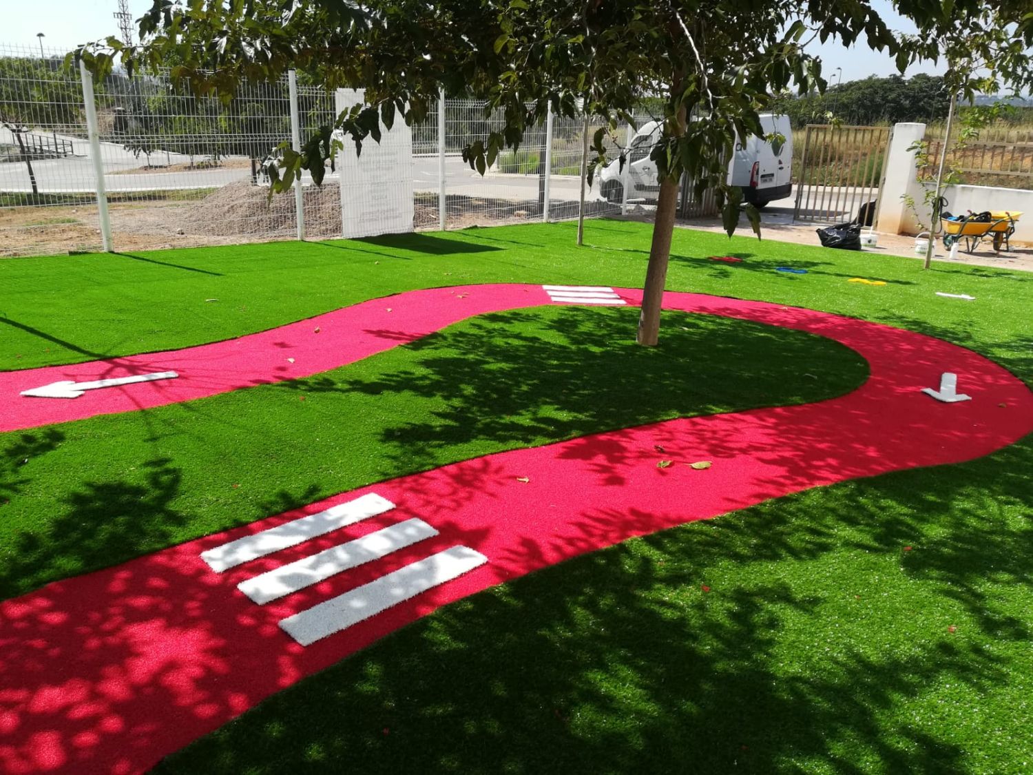 Artificial grass for schools
